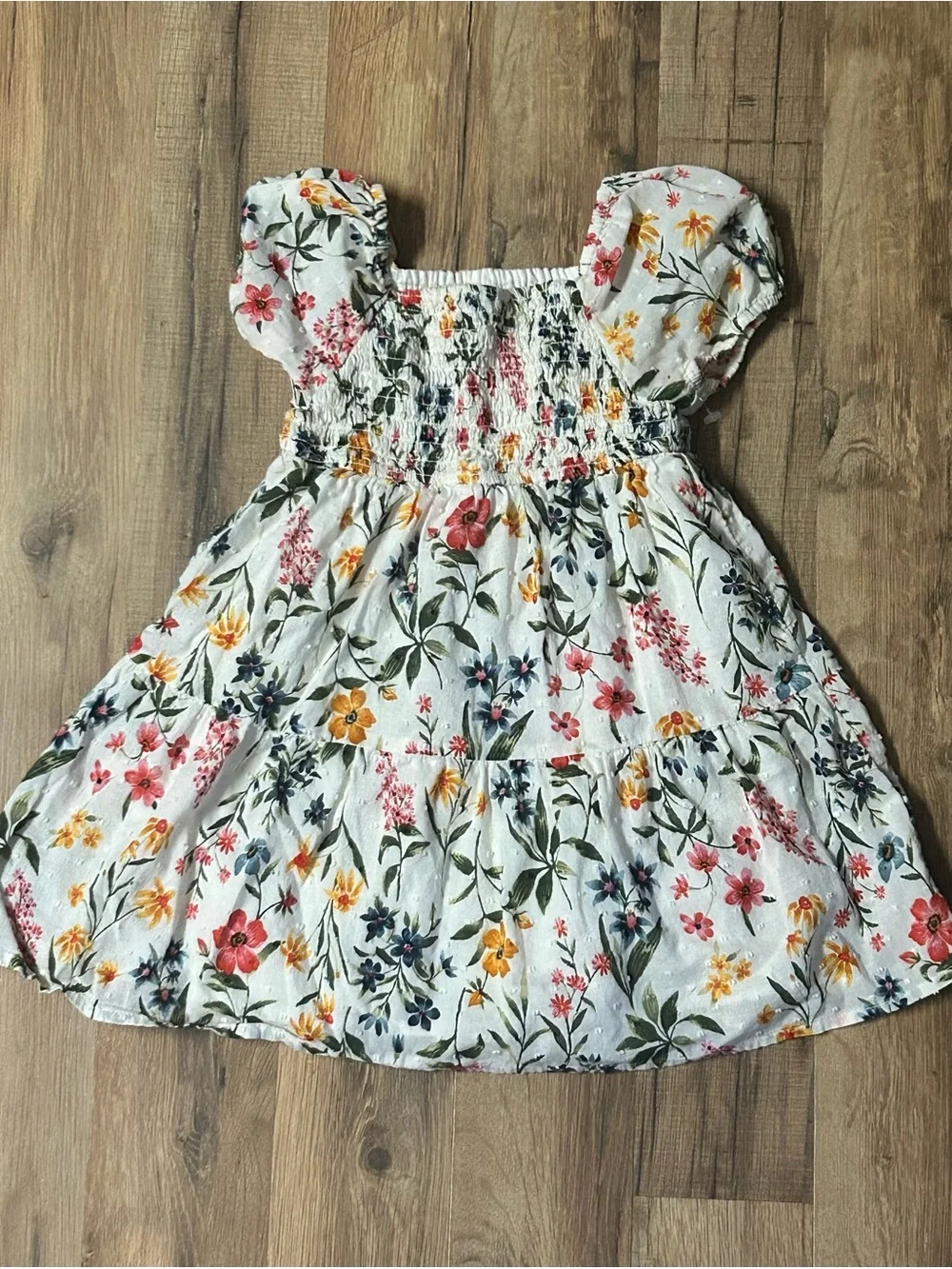 Old Navy Girls Size 3t Floral Print Smocked Dress Short Sleeve